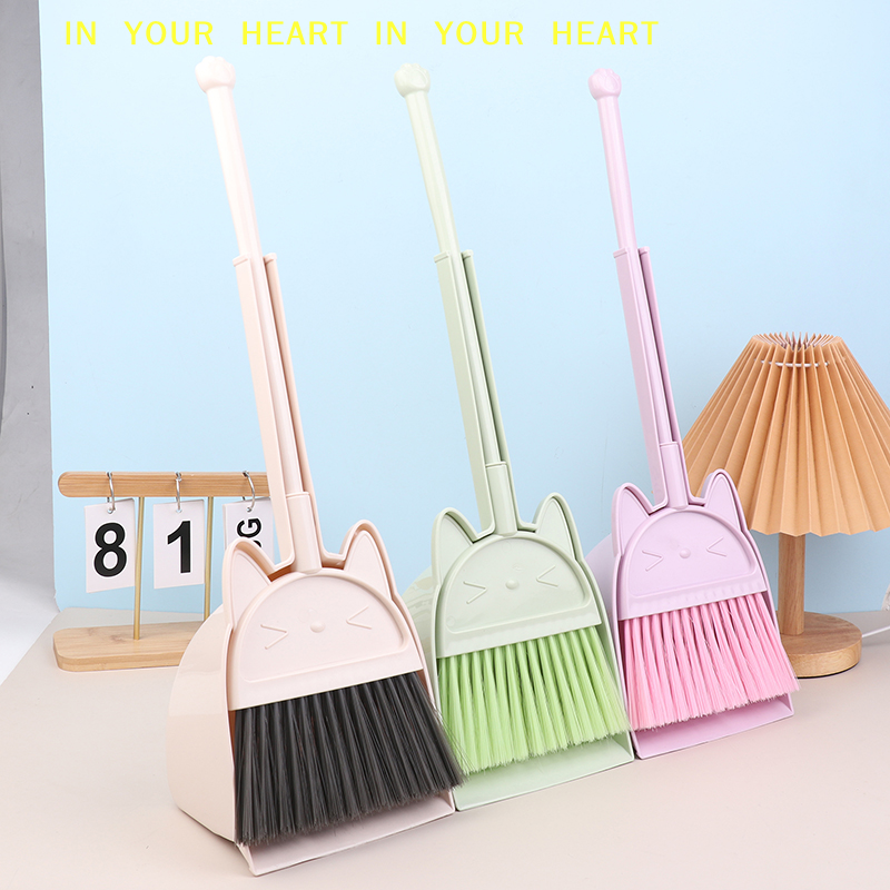 【X】1 Set Cartoon Flexible Bris – обзор и цена Kids Outdoor Broom