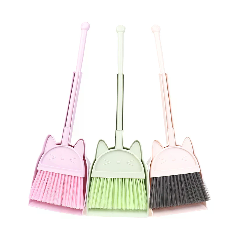 1 Set Cartoon Flexible Bristle – обзор и цена Kids Outdoor Broom